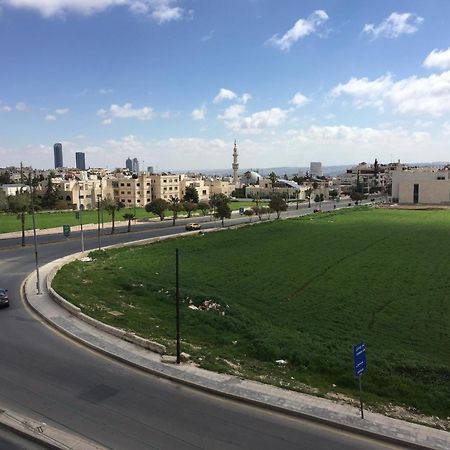 Abdoun Apartment Amman Buitenkant foto