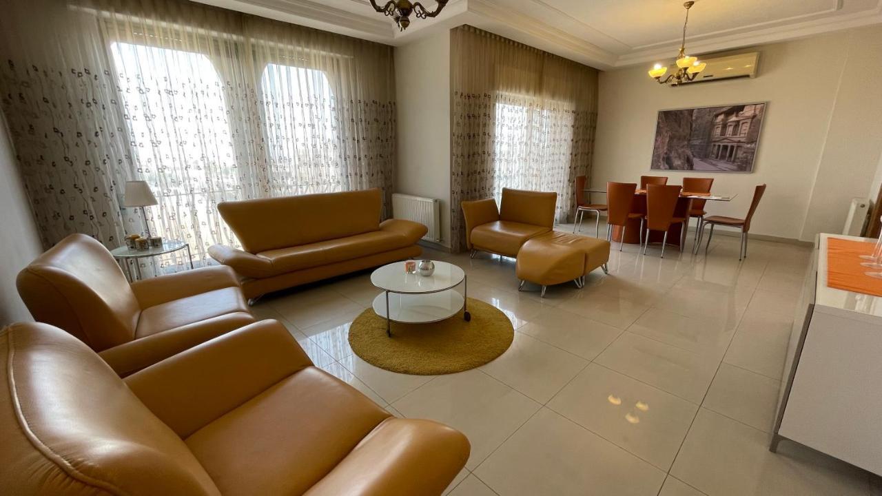 Abdoun Apartment Amman Buitenkant foto