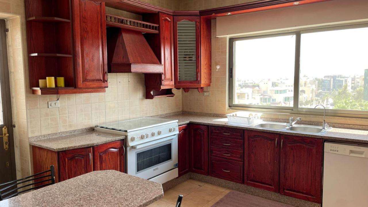 Abdoun Apartment Amman Buitenkant foto