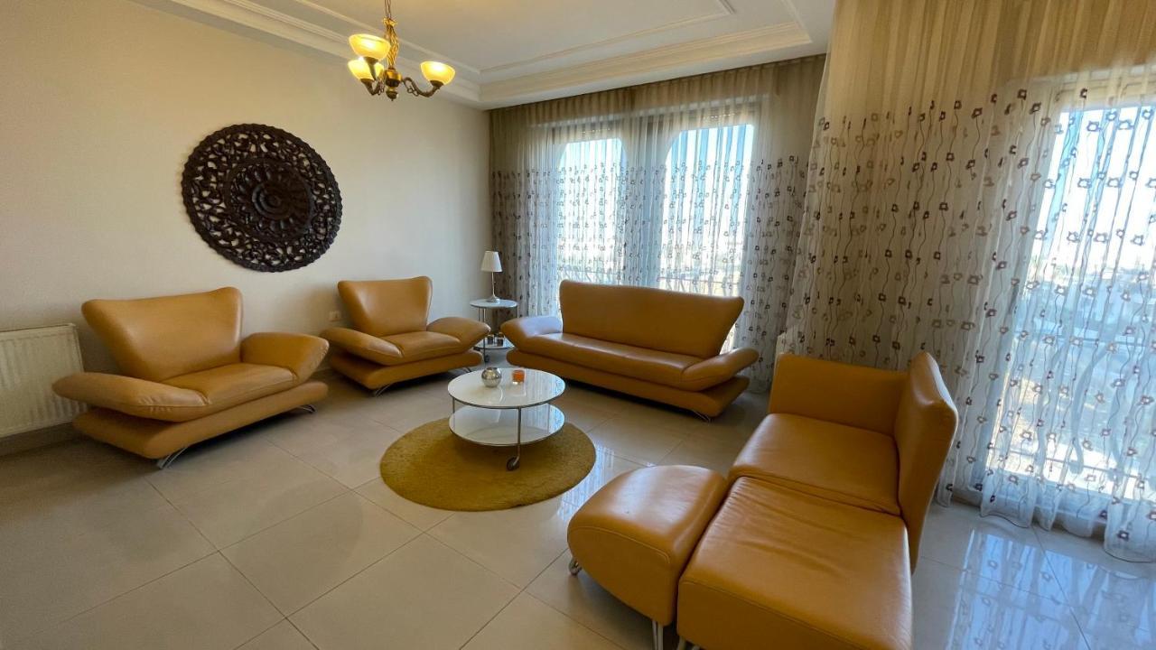 Abdoun Apartment Amman Buitenkant foto
