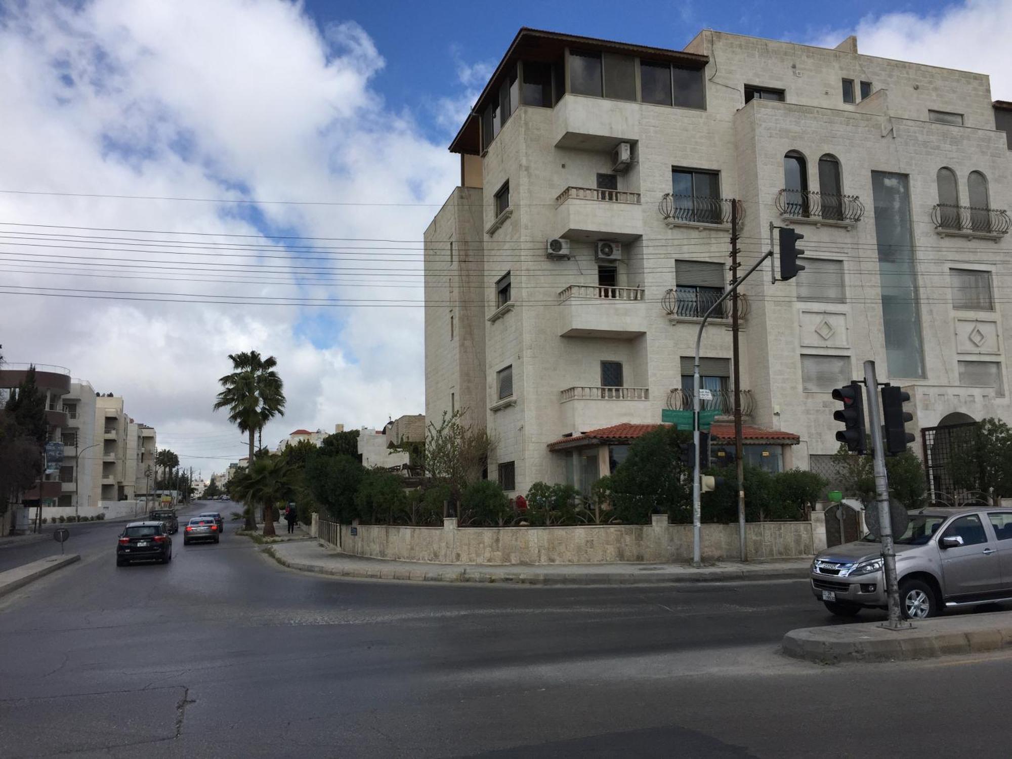 Abdoun Apartment Amman Buitenkant foto